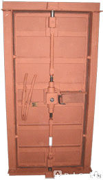 Бронированные двери ДУ-III-3 для защитных сооружений (2)