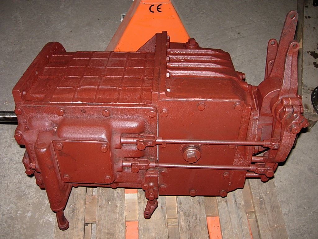 Коробка передач в сборе ТТ-4 Т4.37А.001