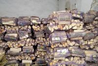 Дрова в сетках по 50 литров | Купить дрова колотые в сетках по СПб